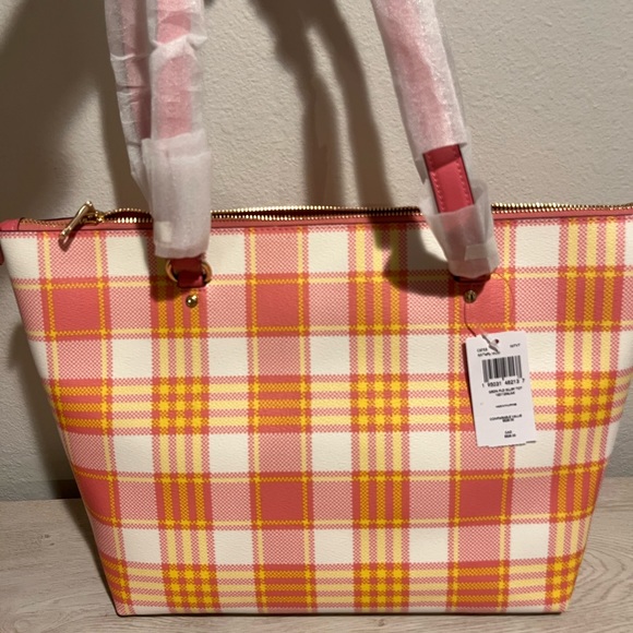 New (used once) 3 piece Pink Taffy Plaid matching Coach set! - Picture 3 of 9